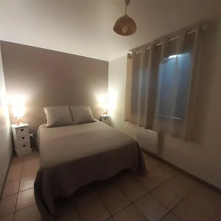 Hébergement de vacances Plaisians *